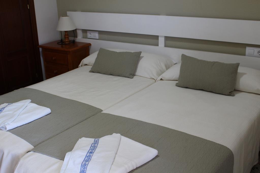 Apartamentos Bolonia Paraiso Exterior foto