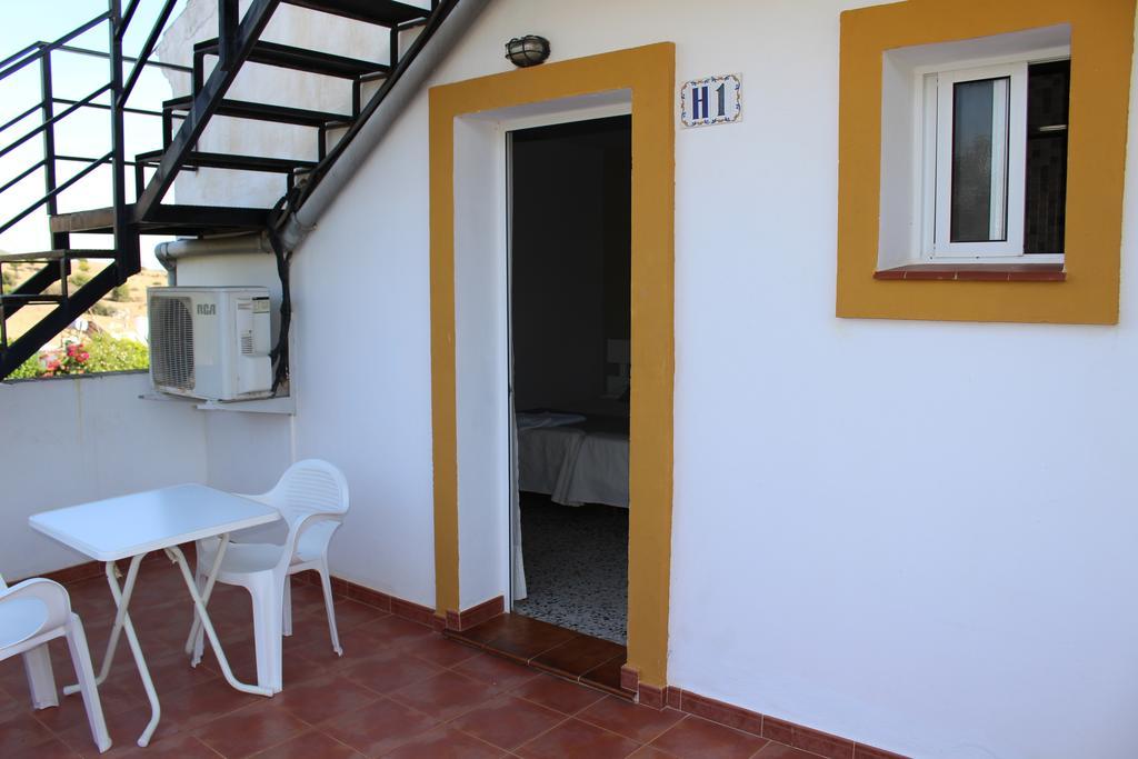 Apartamentos Bolonia Paraiso Exterior foto
