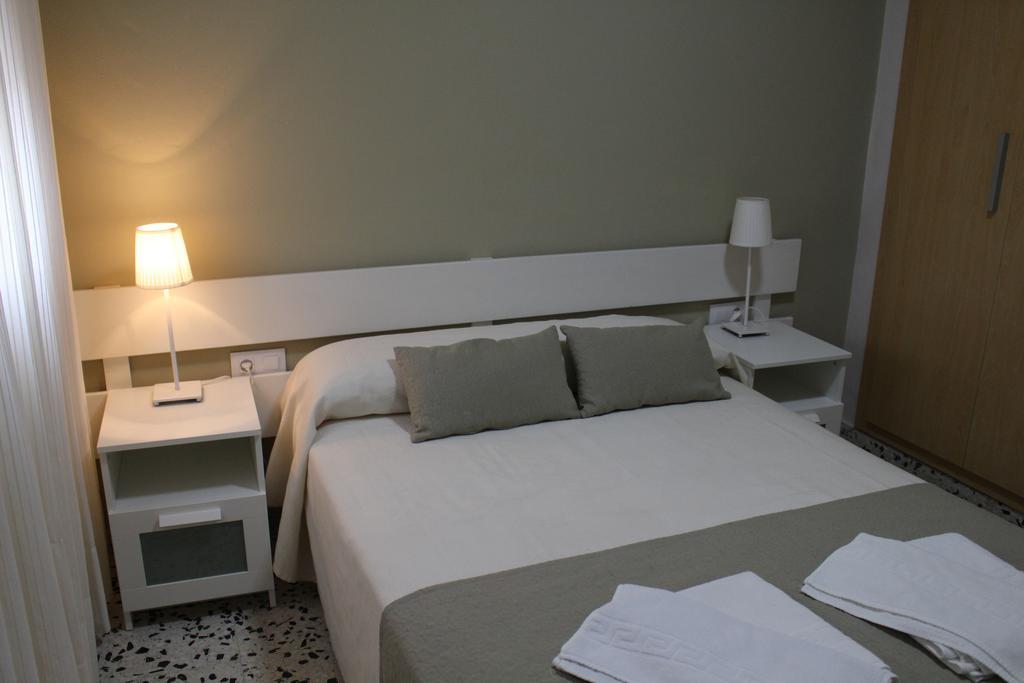 Apartamentos Bolonia Paraiso Exterior foto